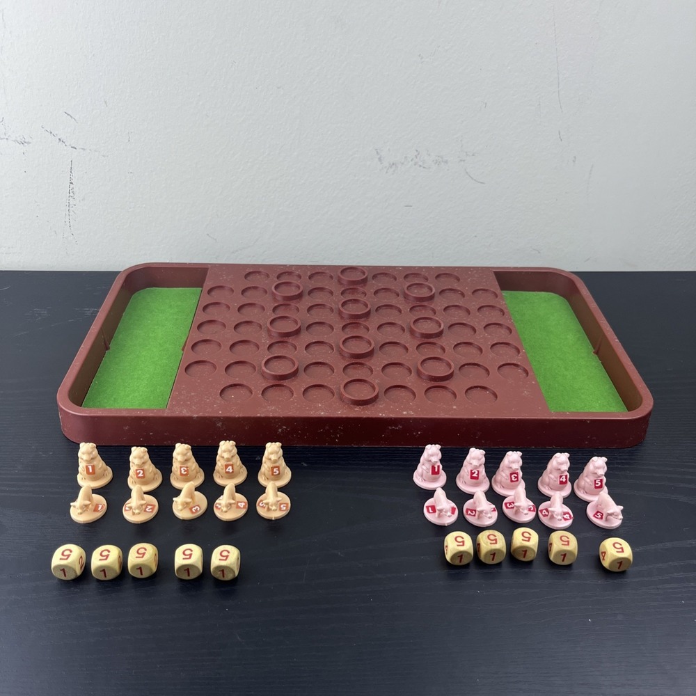 Vintage 1981 Hog Tied The Chase & Chance Board Game Selchow & Righter Complete